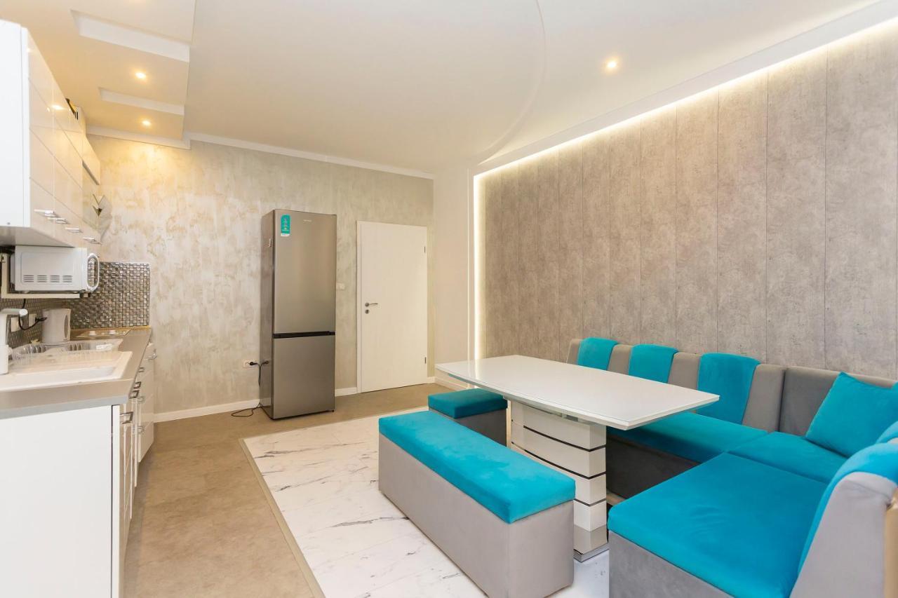 Central Vitosha Apartment Софія Екстер'єр фото
