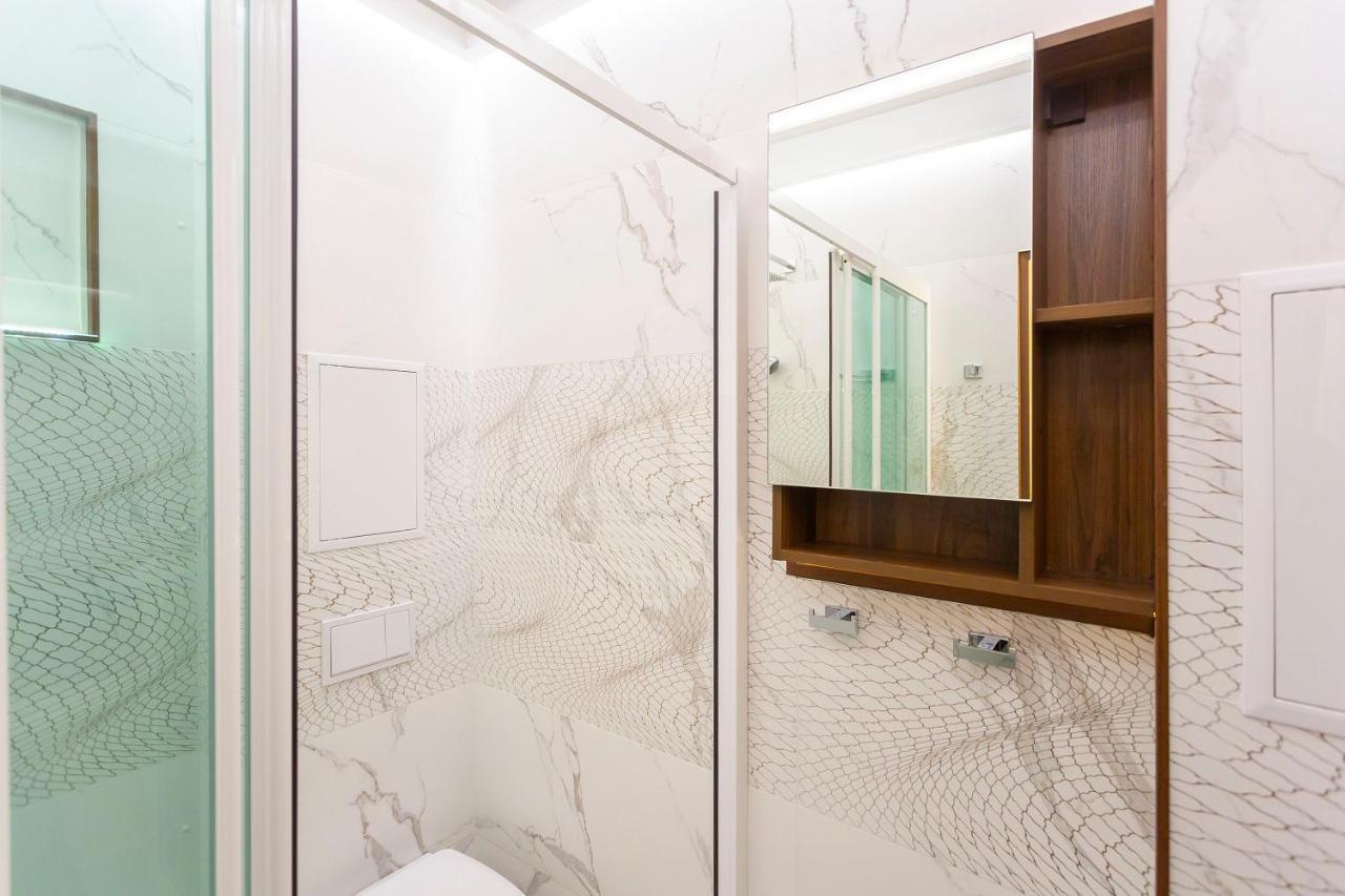 Central Vitosha Apartment Софія Екстер'єр фото