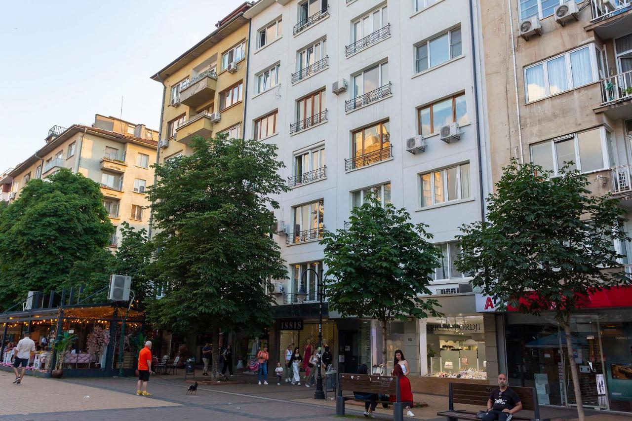 Central Vitosha Apartment Софія Екстер'єр фото